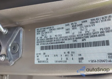 2017 Ford Escape Titanium z USA, uszkodzony, nr VIN 1FMCU0JD8HUB59464